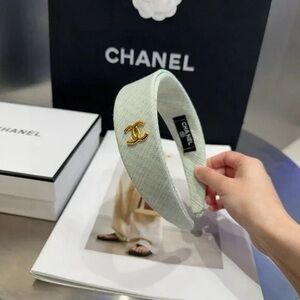 ✨Chanel White and Gold headband With Box